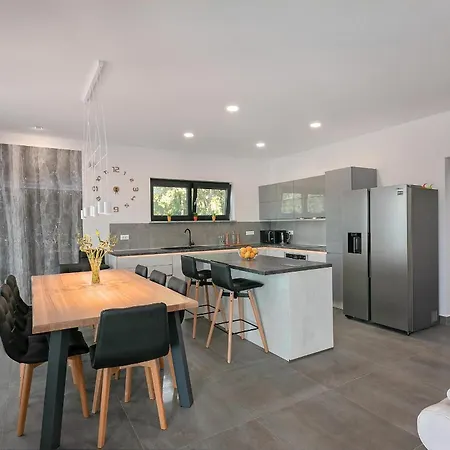 Althea For 8 Persons Near Labin With 35 M2 Heated Pool, Kids Playground & Large Garden * Ruzici (Sveta Nedelja)